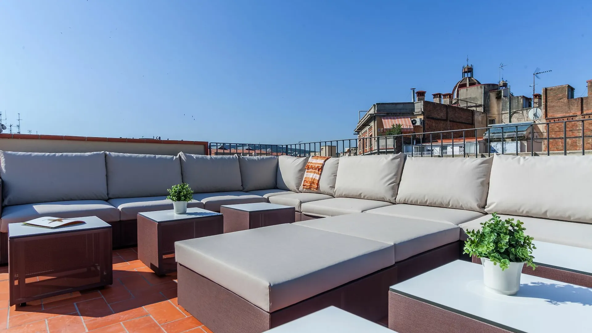 Apartment Aparteasy